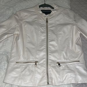 Crème leather jacket